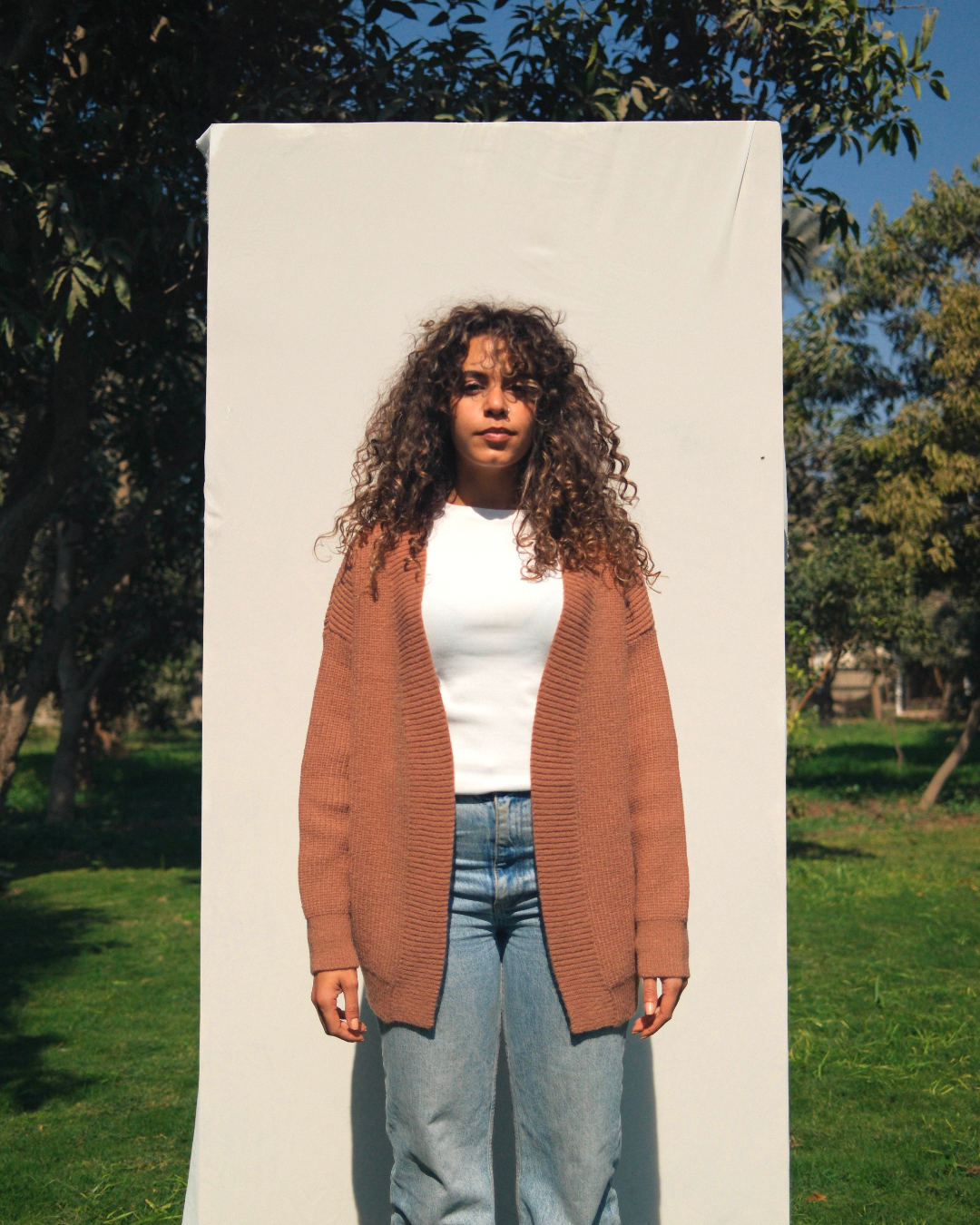 V-KNIT CARDIGAN