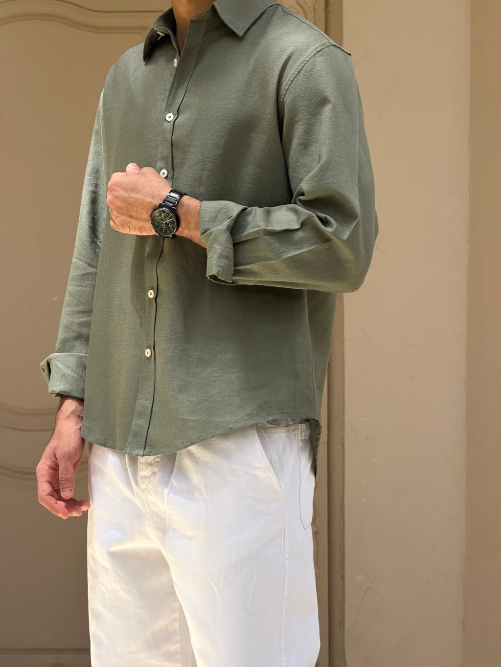 V-Linen Shirt (Olive)