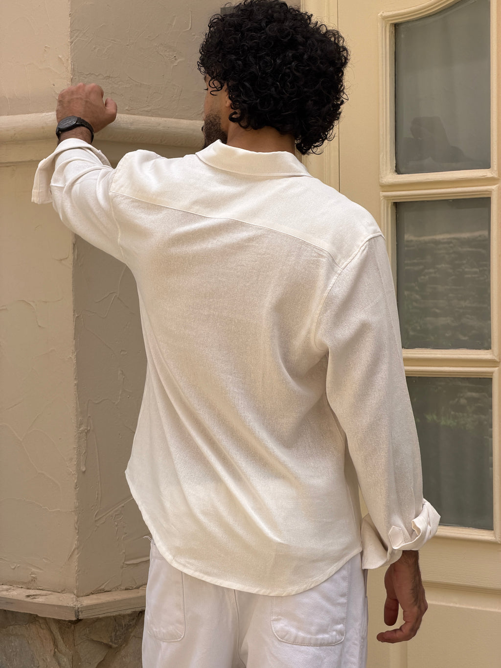 V-linen Shirt (Off White)